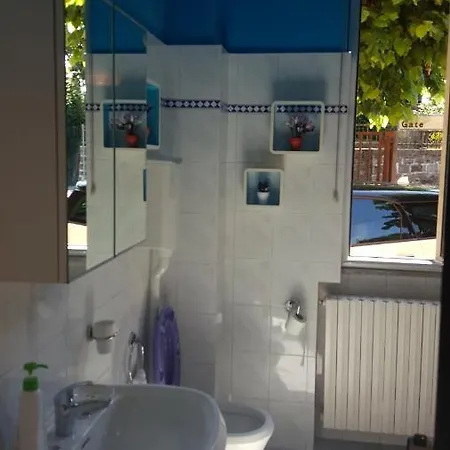 Casa Al Lago Apartment *